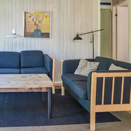 Gorgeous In With Kitchen Feriehus *